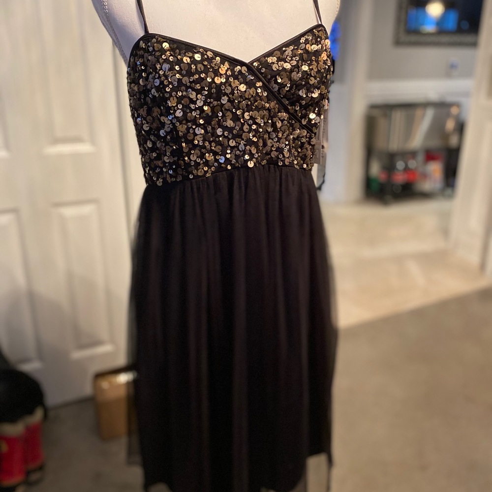 Alex evenings black and gold sequins dress size 10